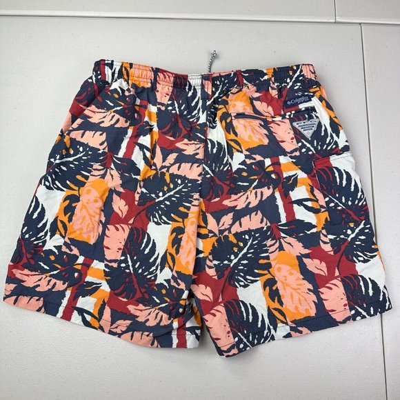 Columbia PFG Men's Size Large Board Shorts all over print Beach Used - Picture 5 of 11